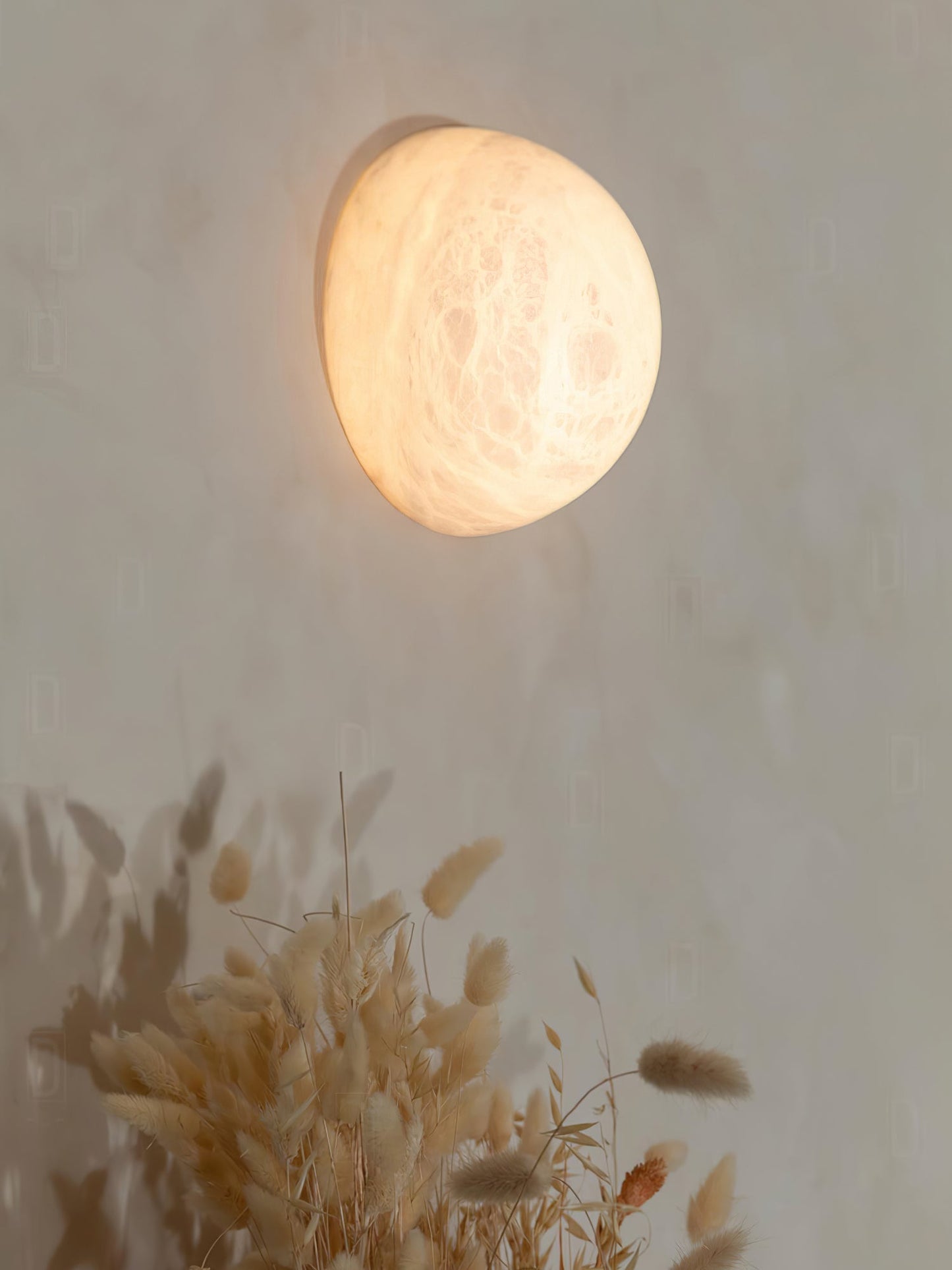 Alabaster Wall Sconce | White Finish | 15cm/20cm Diameter