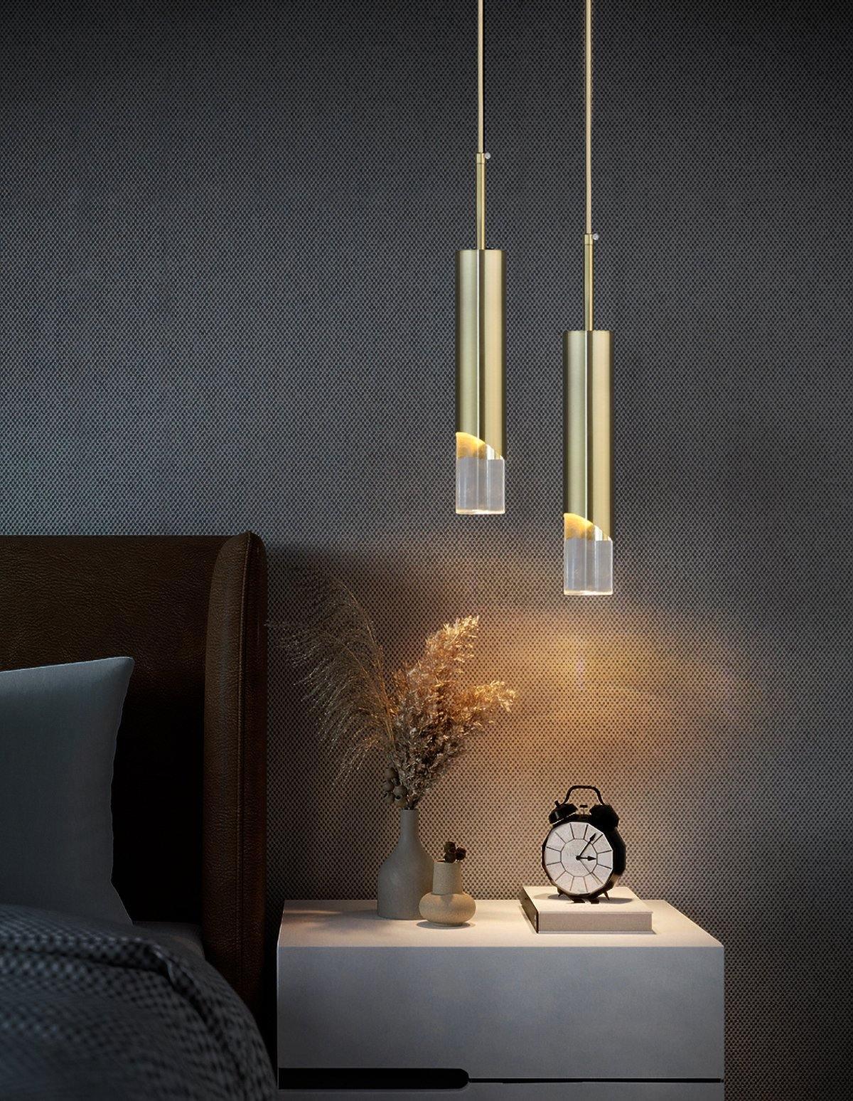 Sonto Wall Lamp | Aluminum & Acrylic | Gold or Black Finish