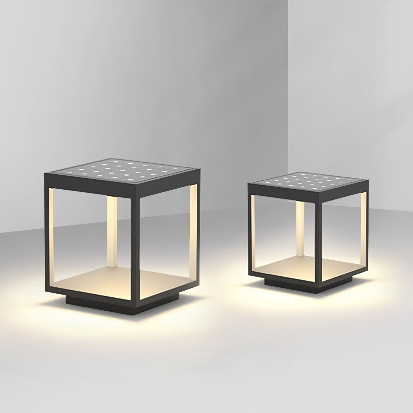 Square Outdoor Light | Stainless Steel | Black