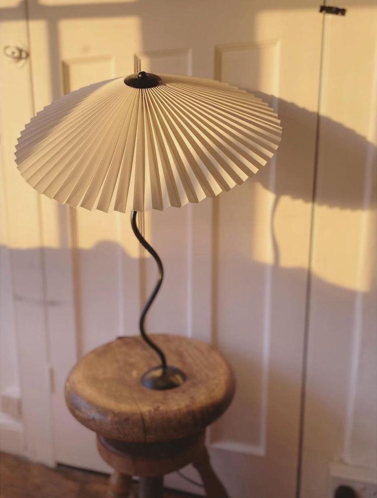 Squiggle Table Lamp | Nordic Style Metal & Fabric | Black with Beige Shade