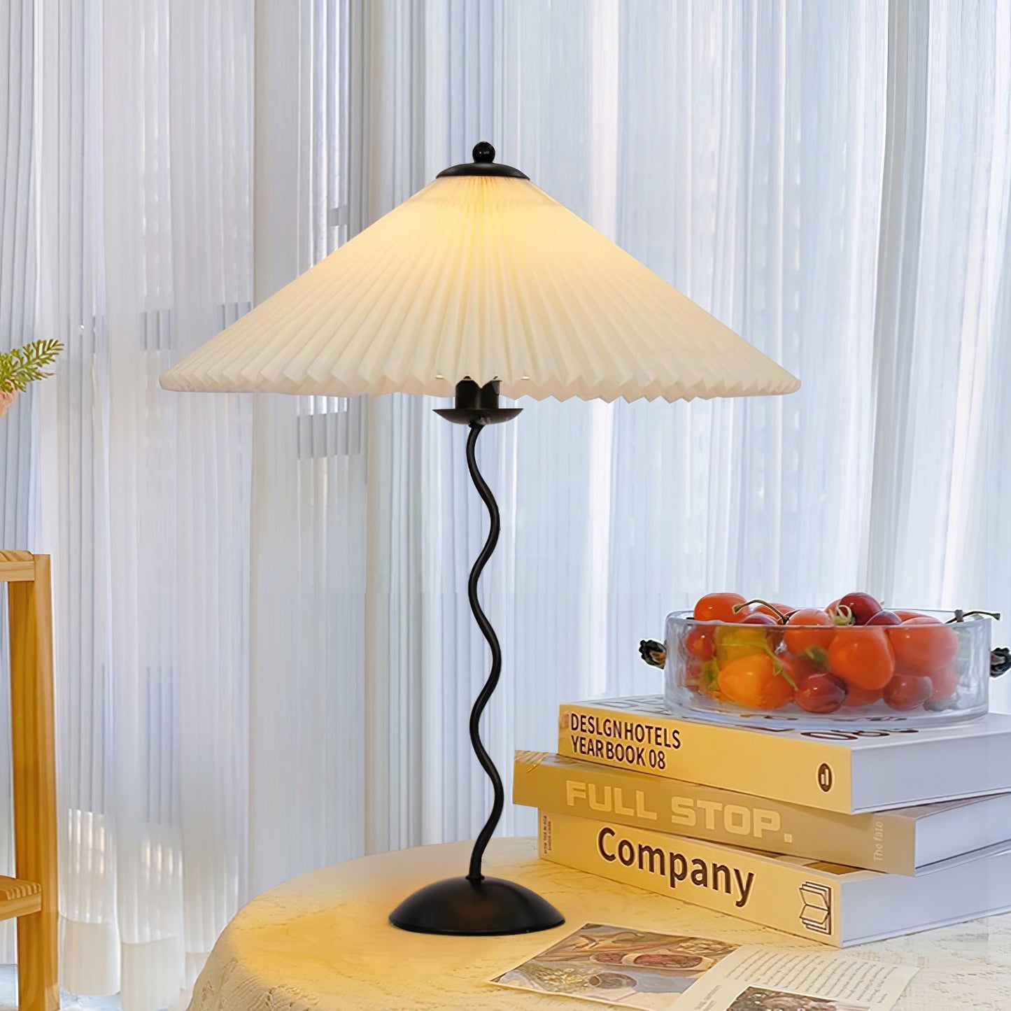 Squiggle Table Lamp | Nordic Style Metal & Fabric | Black with Beige Shade