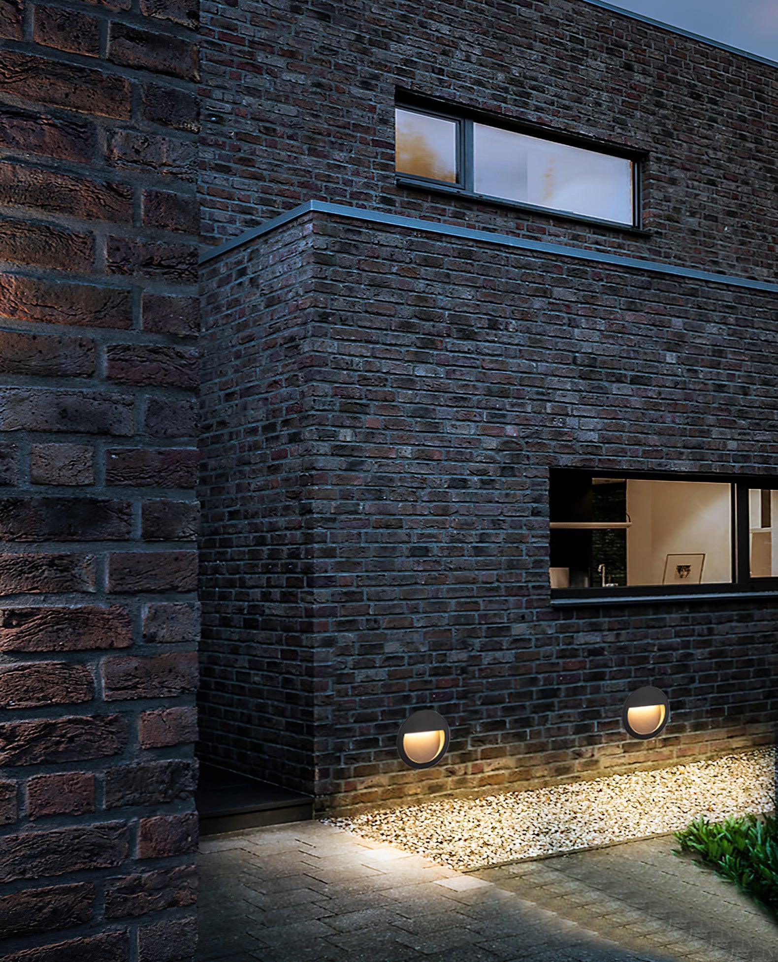 Circular Step Light | Black | Integrated LED | Set of 2