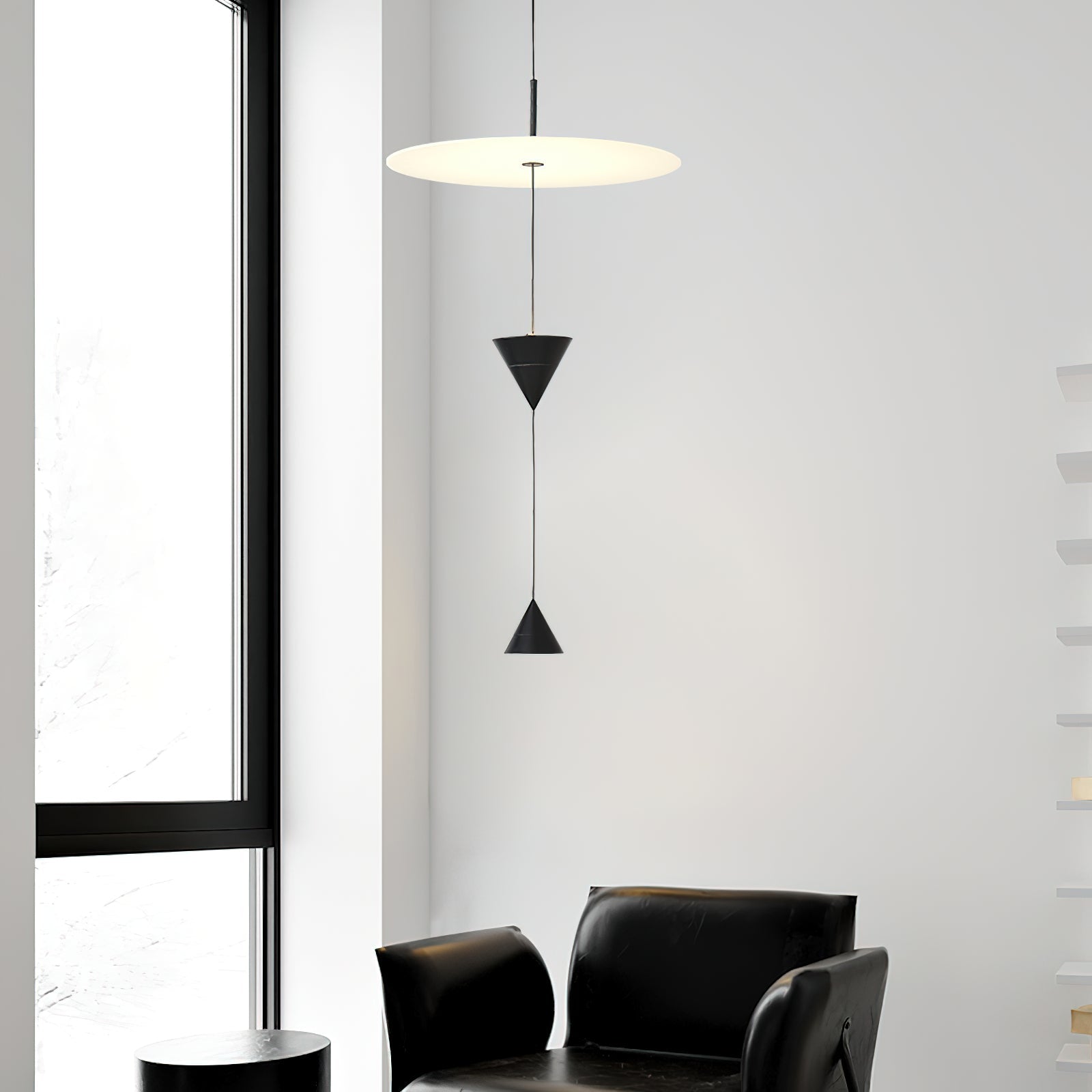 Stralunata Pendant Lamp | Minimalist Metal Design | Adjustable Height