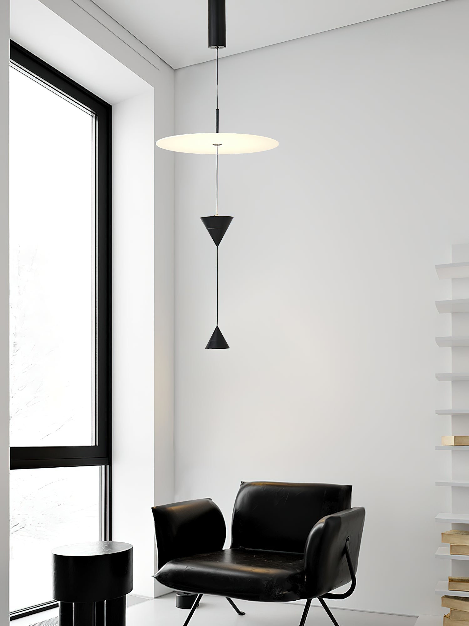 Stralunata Pendant Lamp | Minimalist Metal Design | Adjustable Height