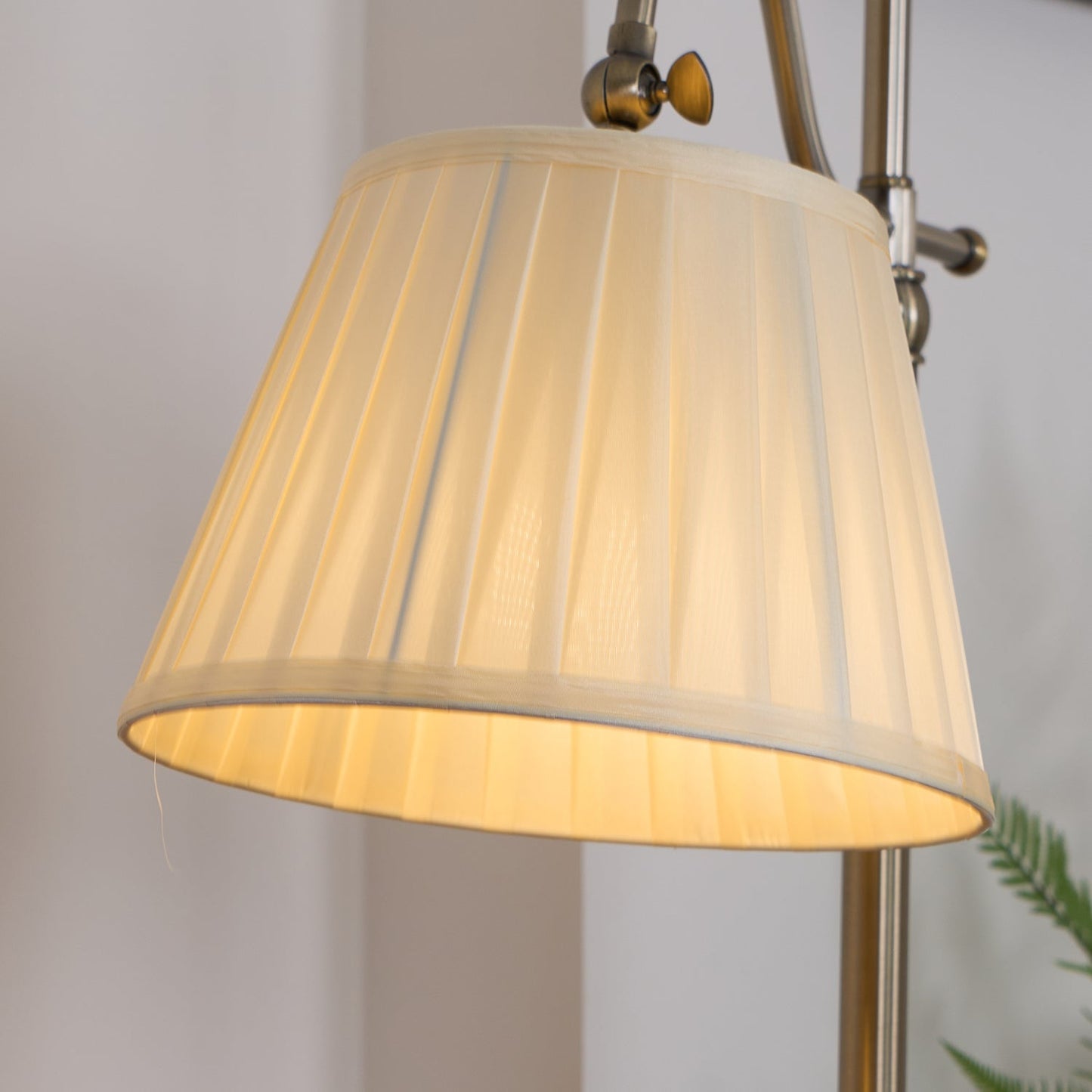 Suffolk Table Lamp | Antique Brass | Adjustable Cream Shade