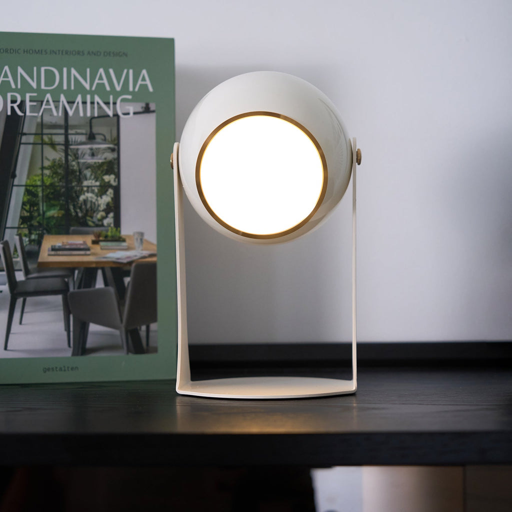 Svejk Table Lamp | Glossy Black and White | Touch Control