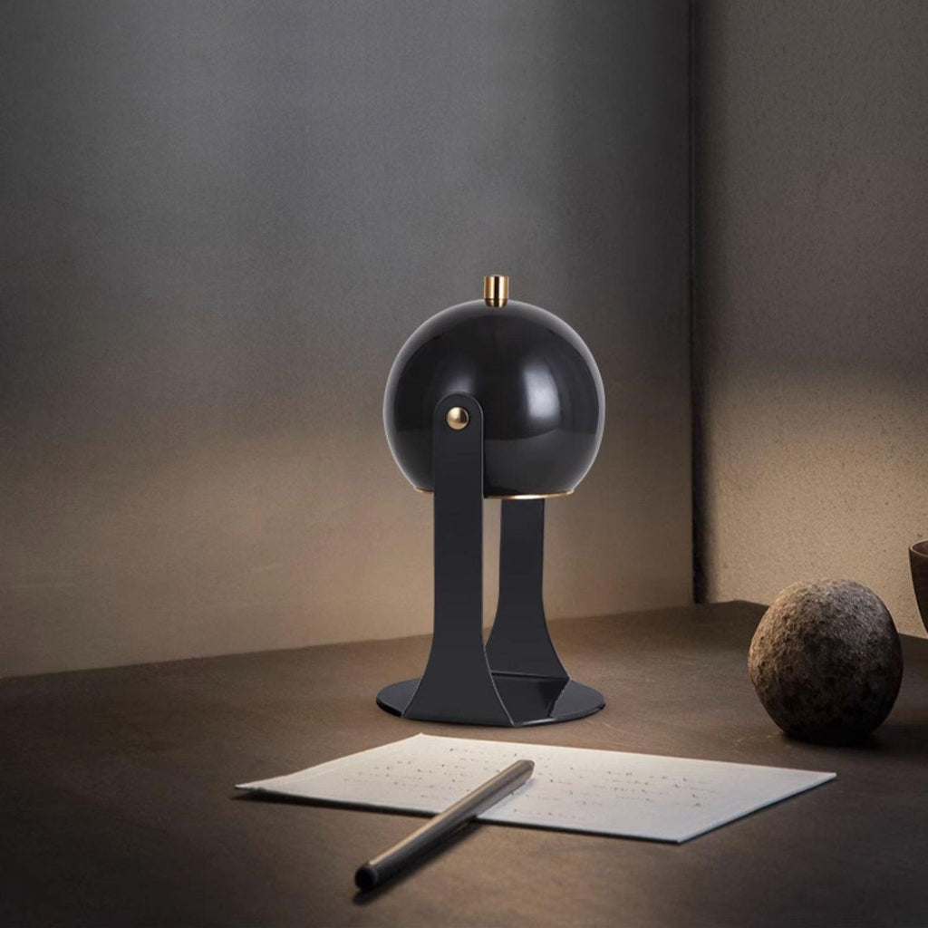 Svejk Table Lamp | Glossy Black and White | Touch Control