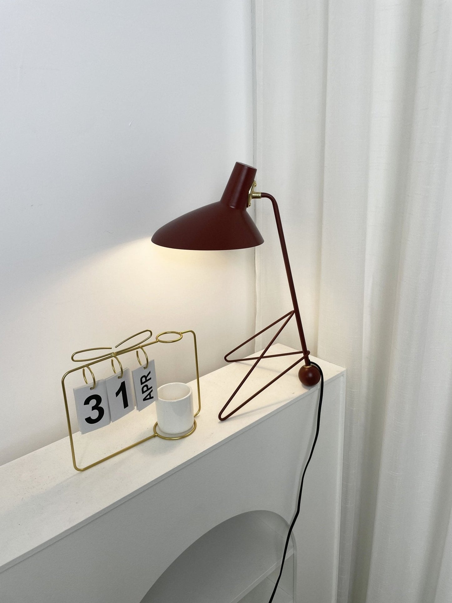 Svelte Noir Table Lamp | Matte Black Metal | 31cm Diameter