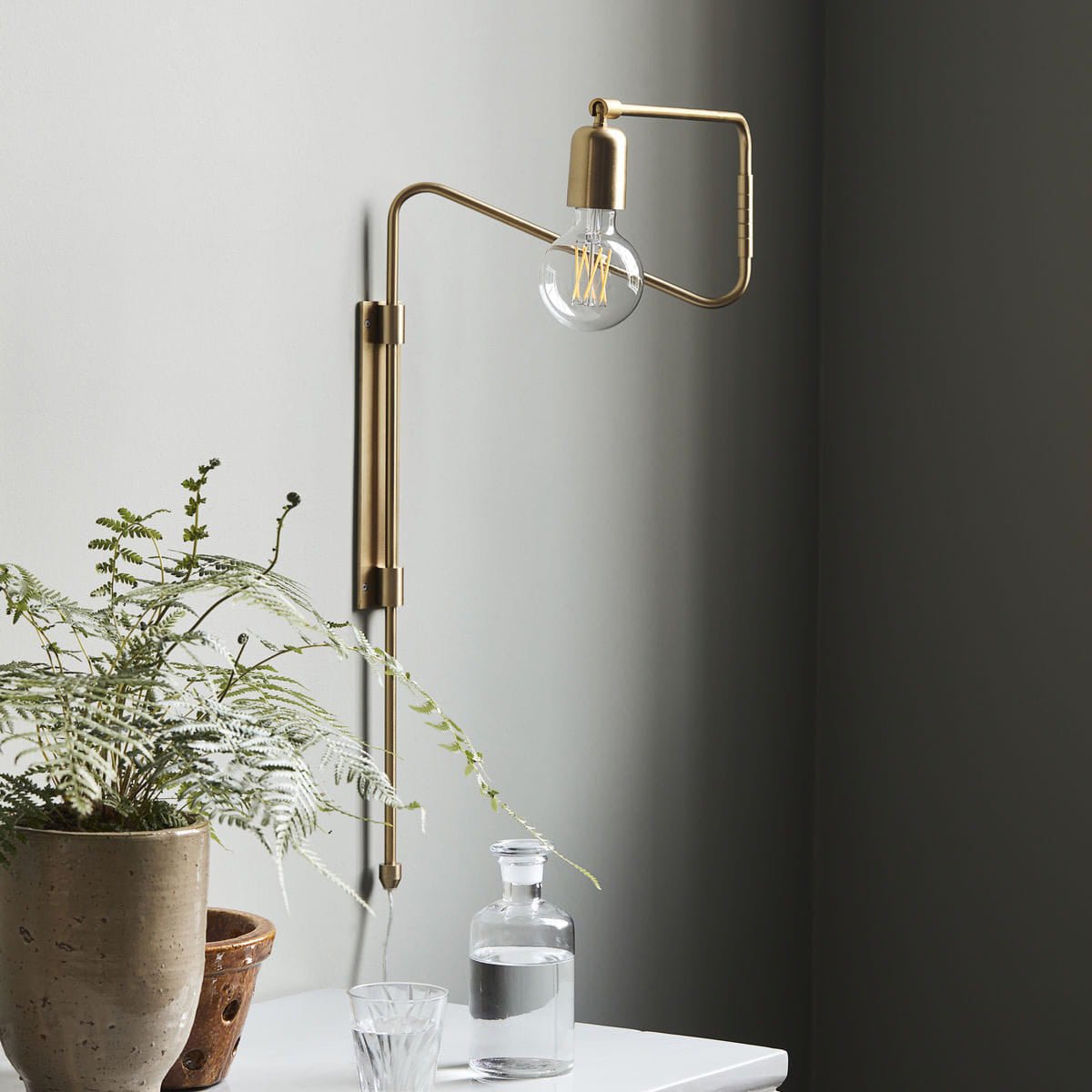 Swing Wall Lamp | Adjustable Brass & Metal | Set of 2