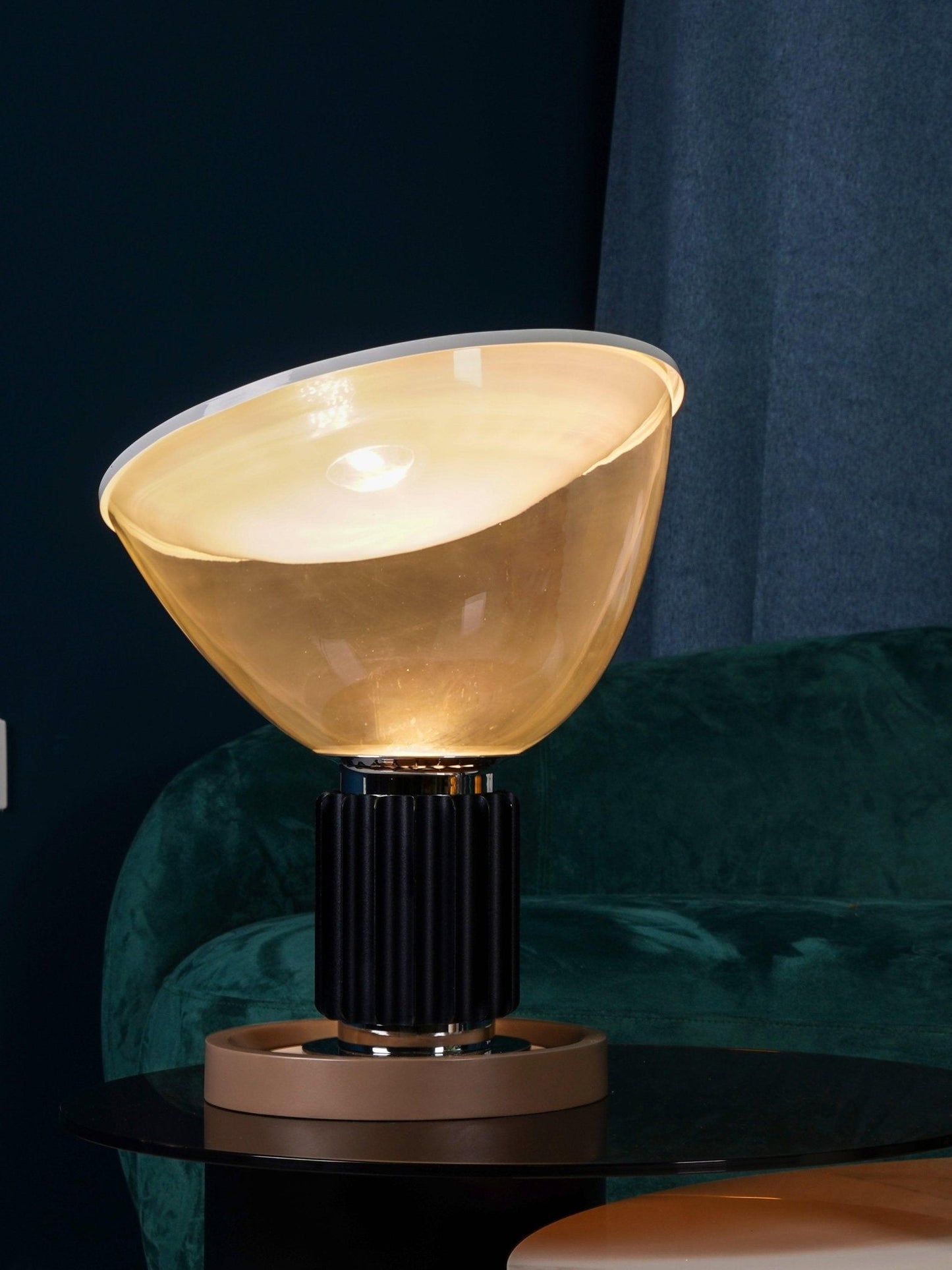 Radar Table Lamp | Glossy White Aluminum & Clear Glass | Adjustable Design