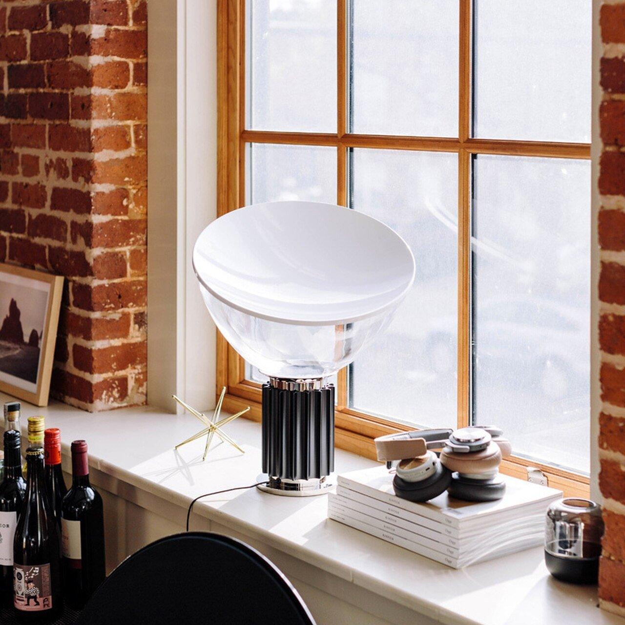 Radar Table Lamp | Glossy White Aluminum & Clear Glass | Adjustable Design