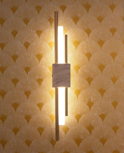 Tanto Wall Light | Brass & Marble | Gold with Green or White Shade