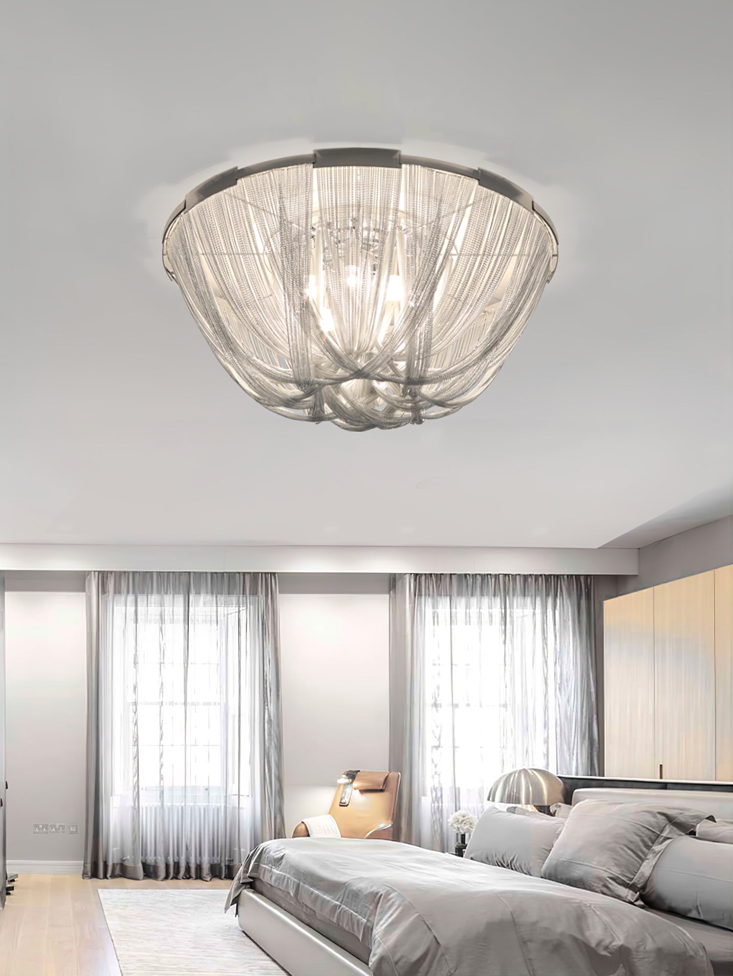 Aluminum Chain Ceiling Light | Modern Metal Design | Gold & Silver Options