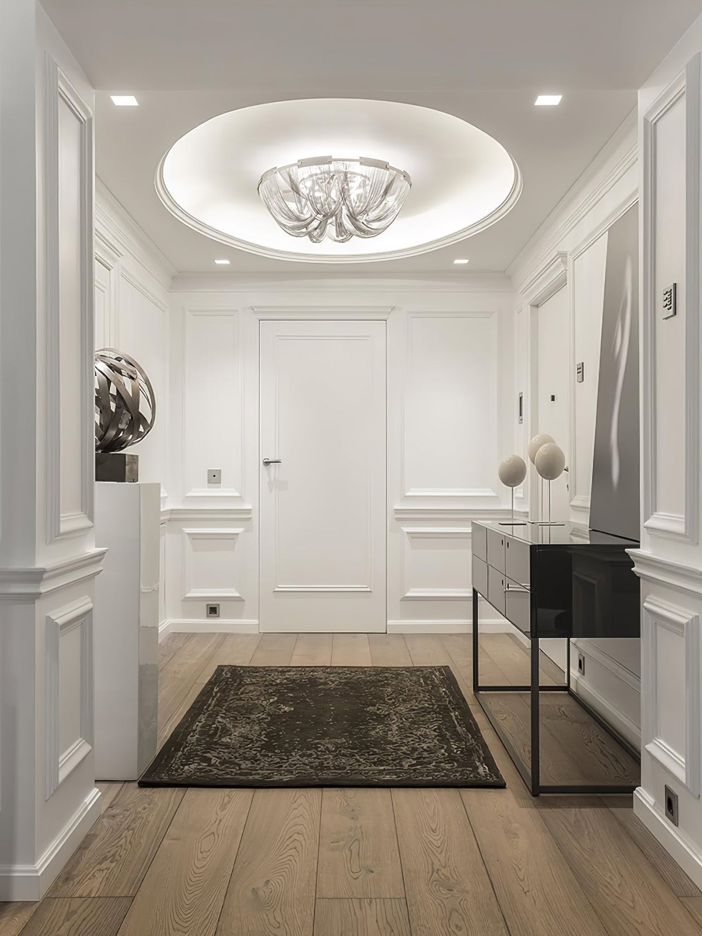 Aluminum Chain Ceiling Light | Modern Metal Design | Gold & Silver Options