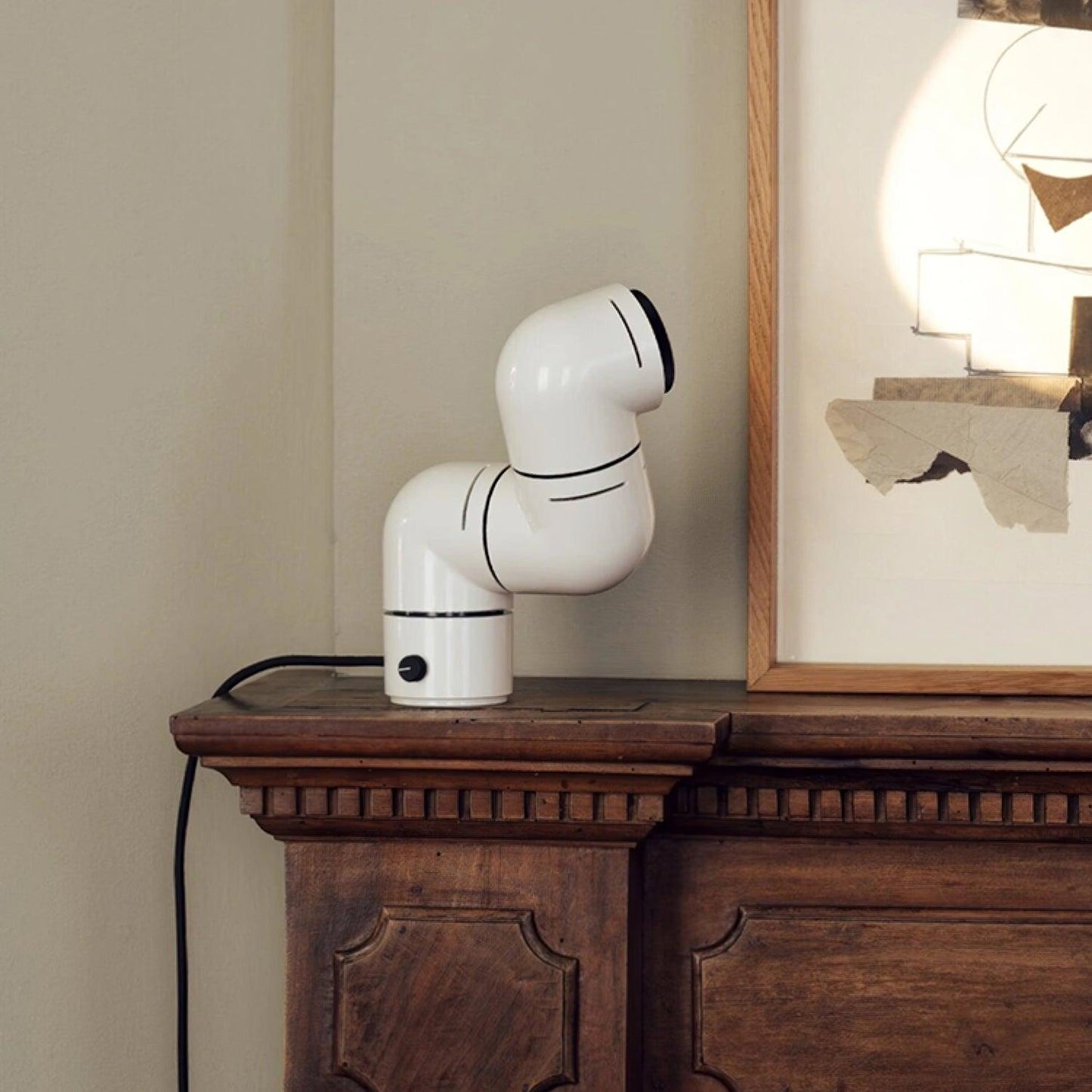 Tatu Table Lamp | Adjustable LED | Red & White