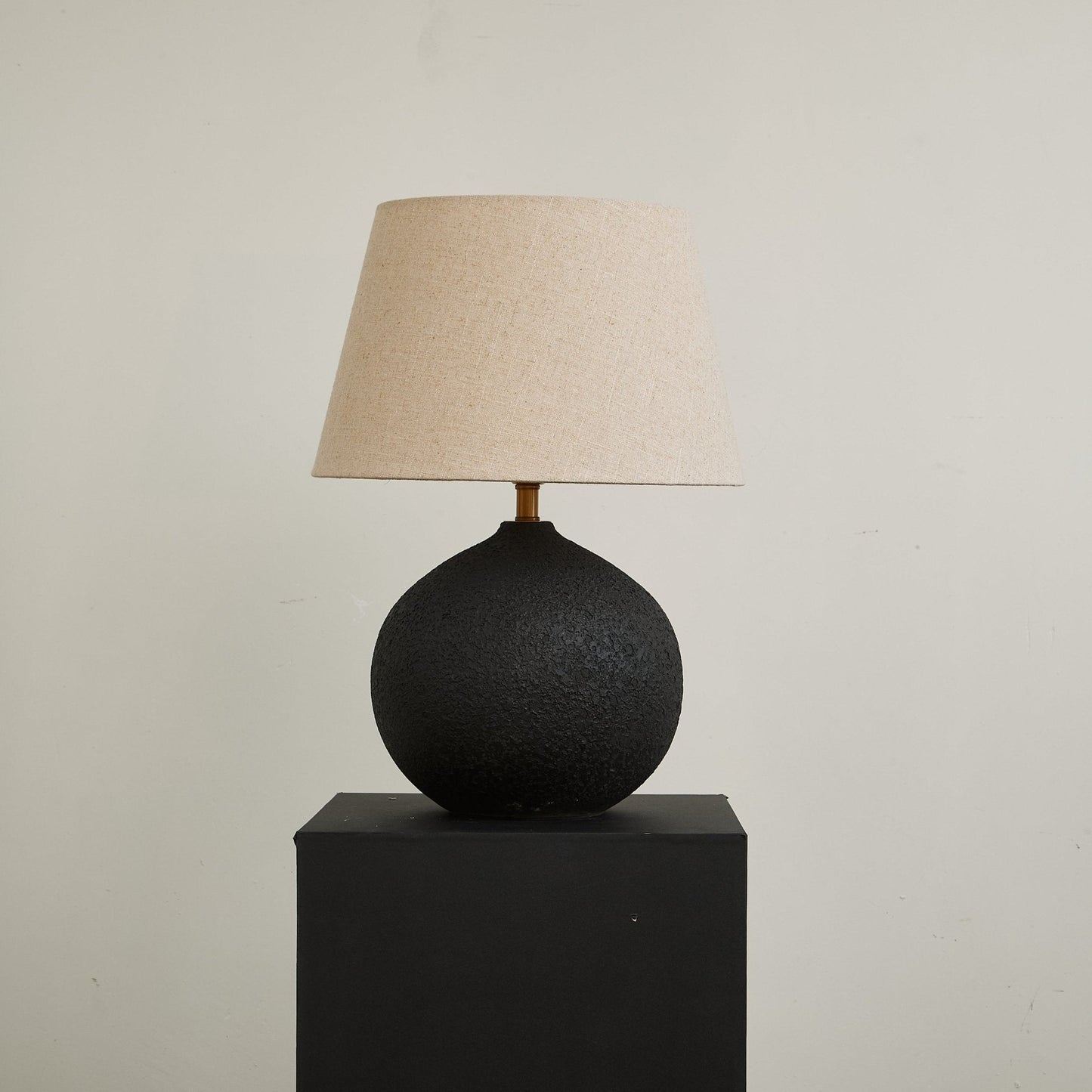 Table Lamp | Ceramic Base | Black-to-Brown Gradient