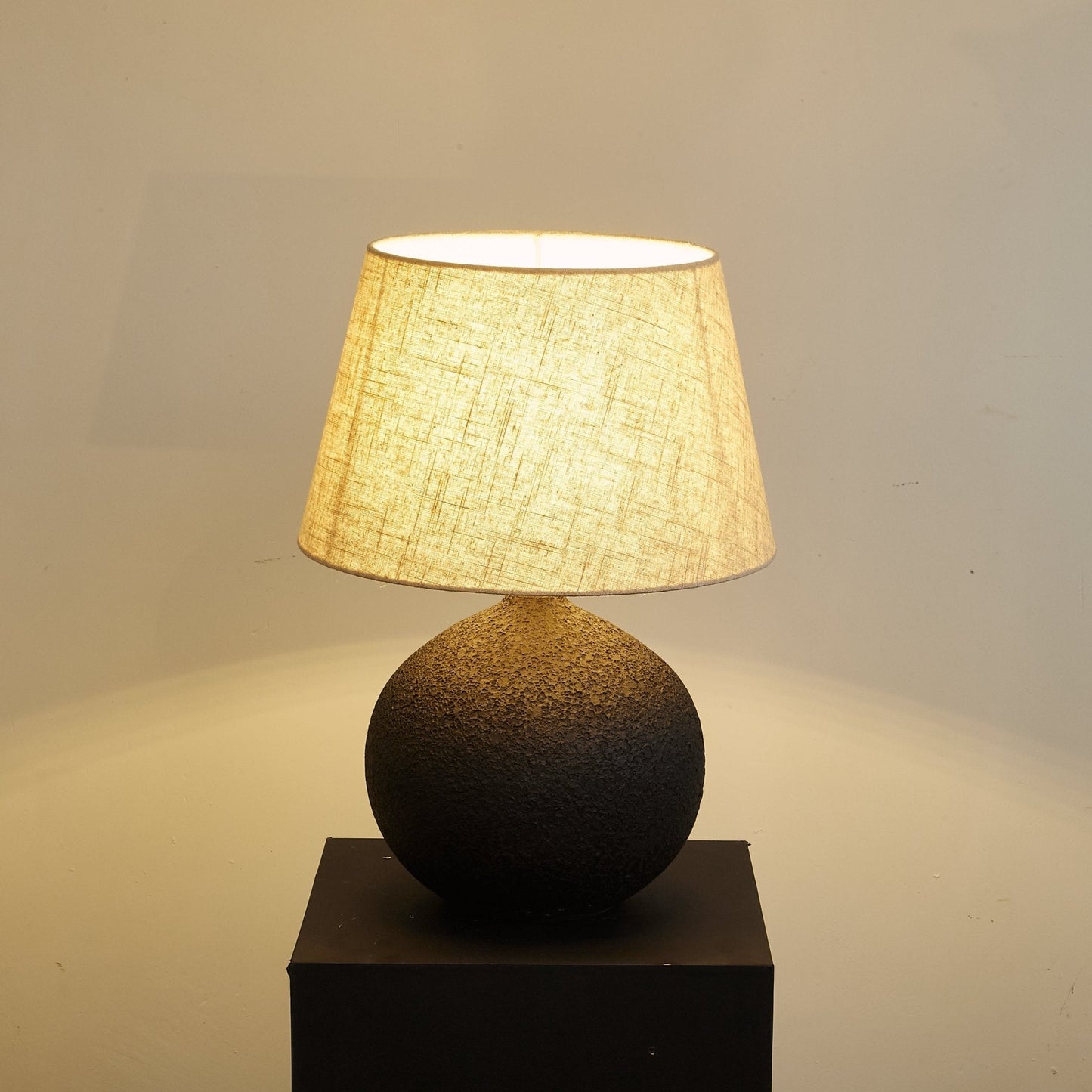 Table Lamp | Ceramic Base | Black-to-Brown Gradient