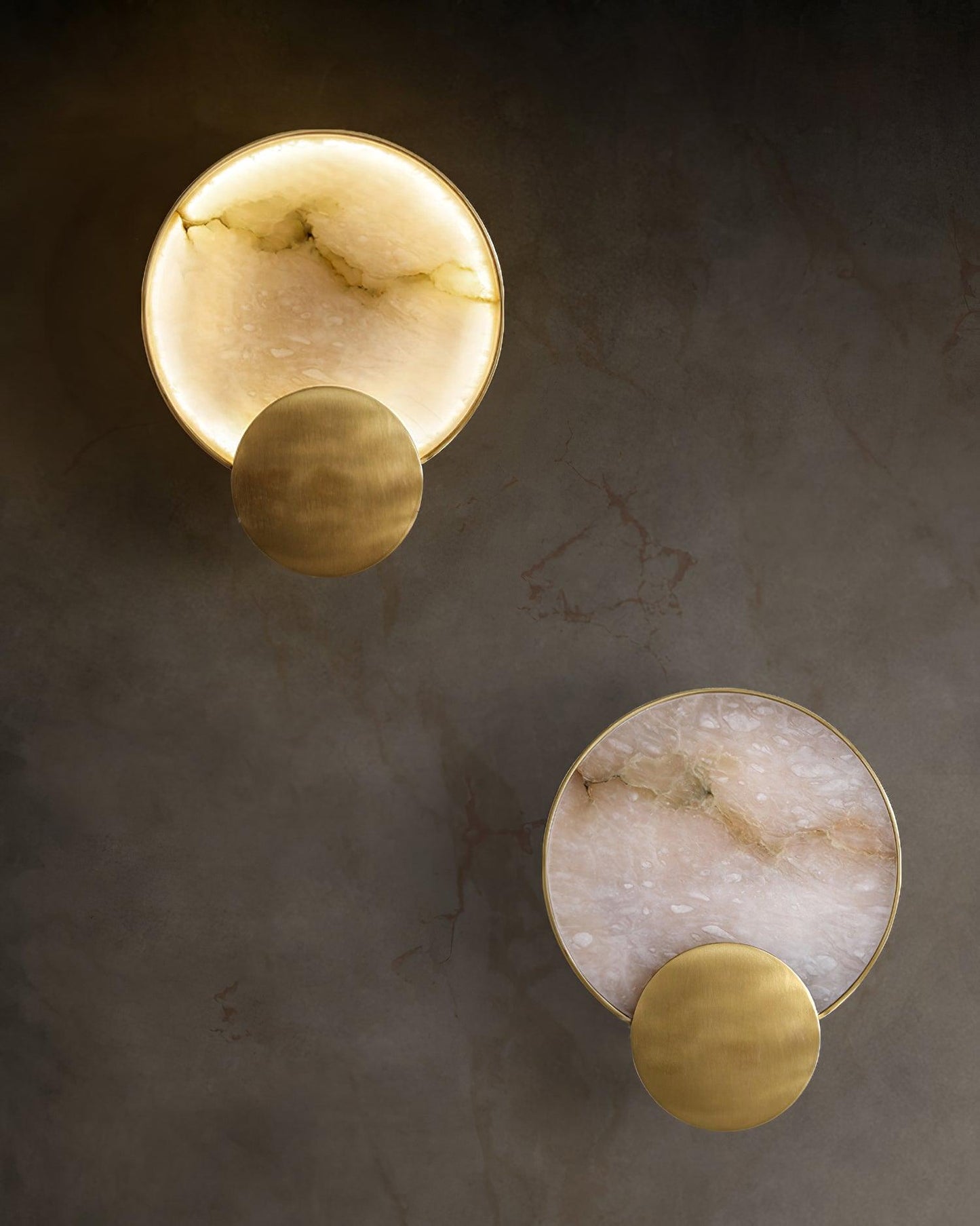 Terra Svet Wall Lamp | Metal & Alabaster | Set of 2