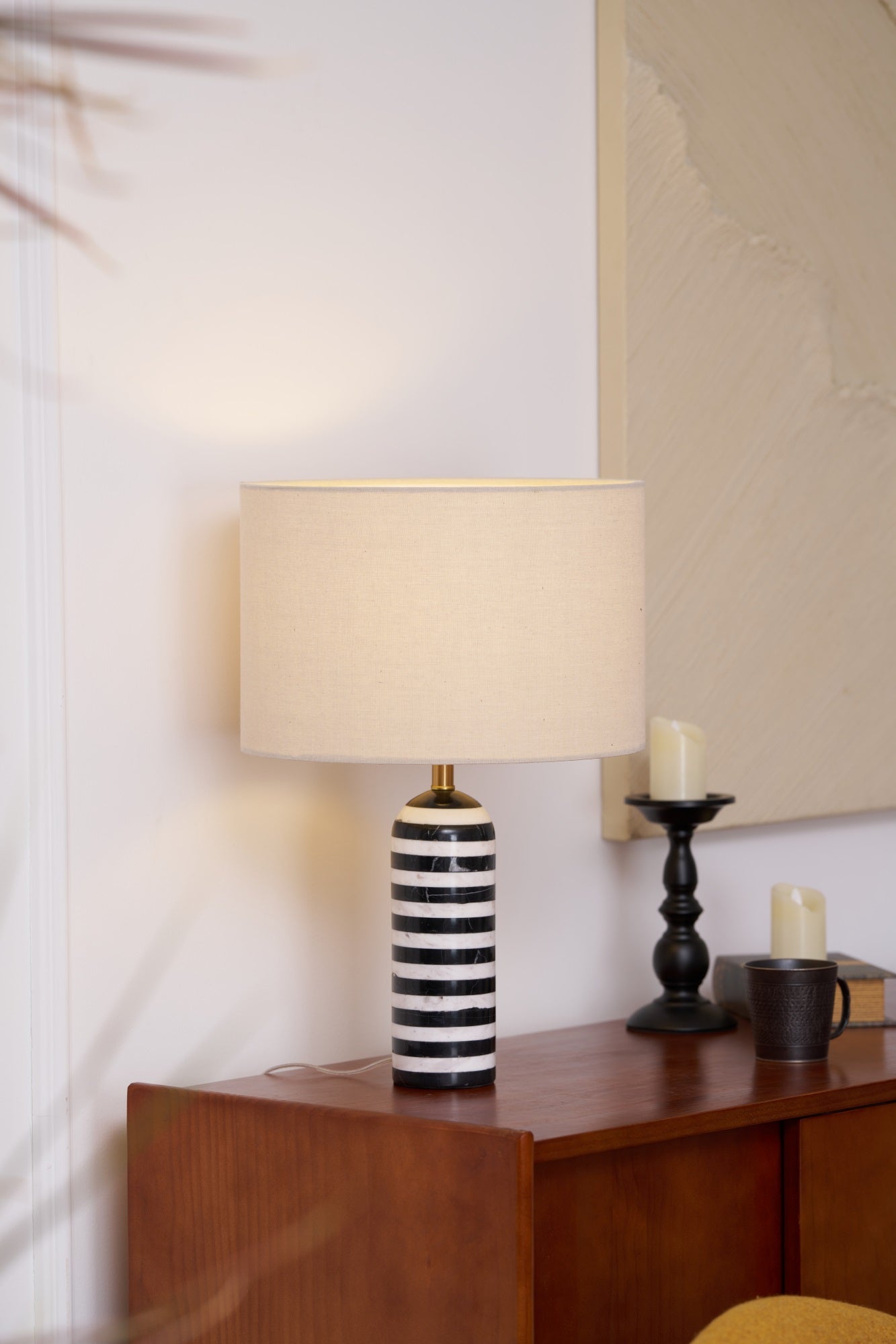 Tuxedo Table Lamp | Black and White Marble | 30cm Diameter