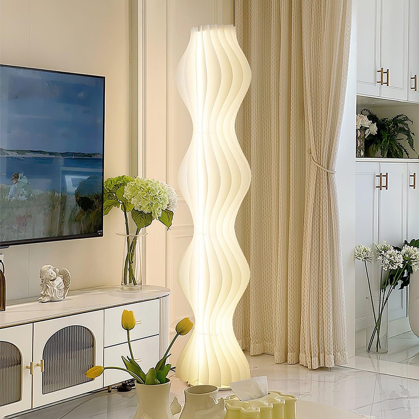 Vapor Floor Lamp | White Iron & Acrylic | Modern Design