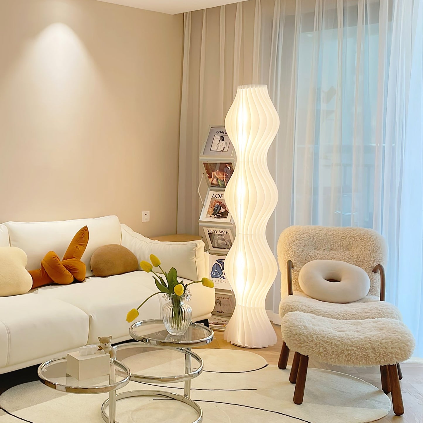 Vapor Floor Lamp | White Iron & Acrylic | Modern Design