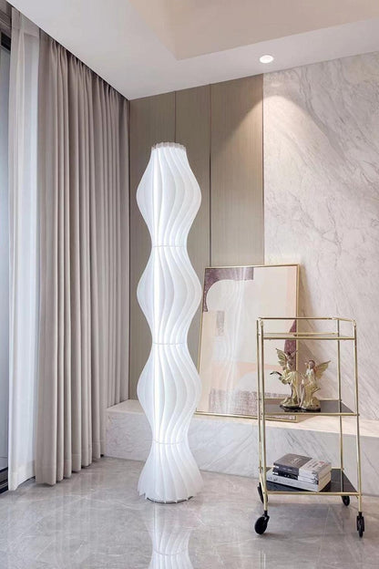 Vapor Floor Lamp | White Iron & Acrylic | Modern Design