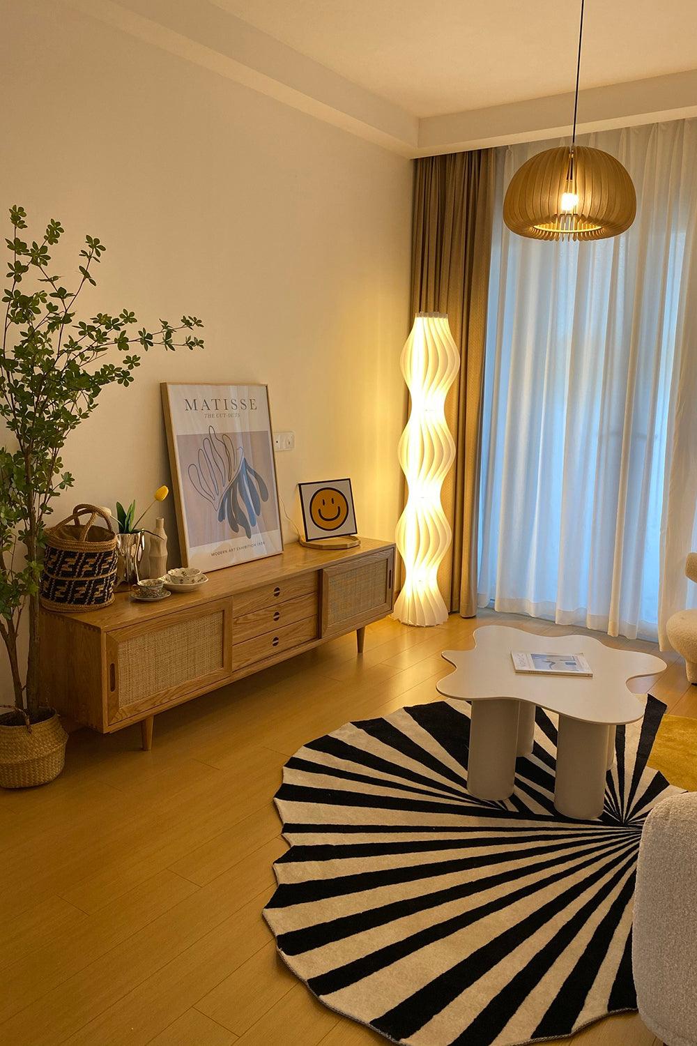 Vapor Floor Lamp | White Iron & Acrylic | Modern Design