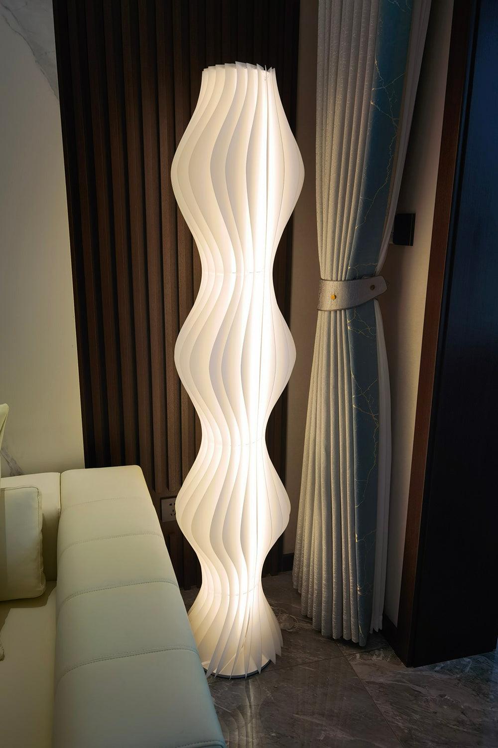 Vapor Floor Lamp | White Iron & Acrylic | Modern Design