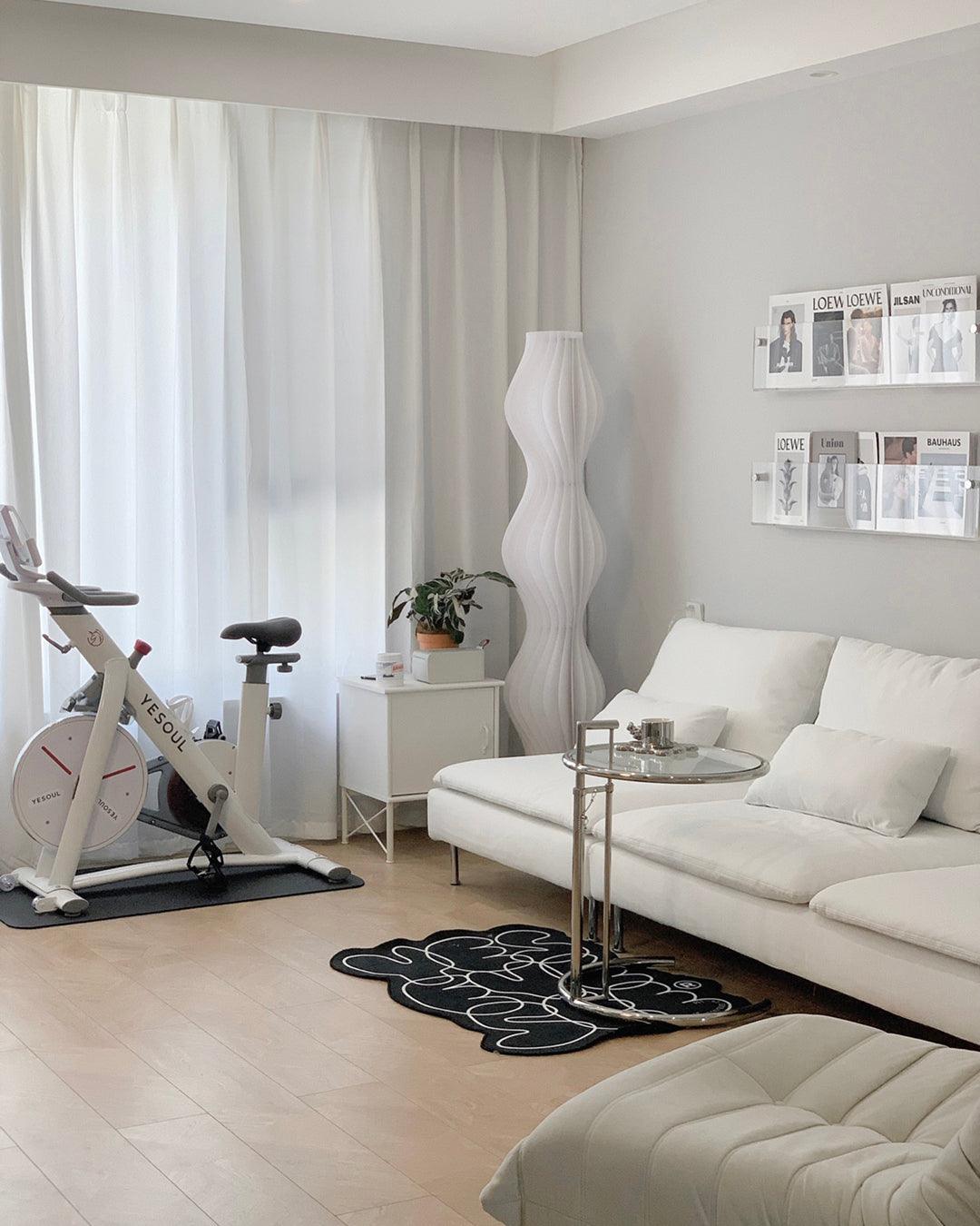 Vapor Floor Lamp | White Iron & Acrylic | Modern Design