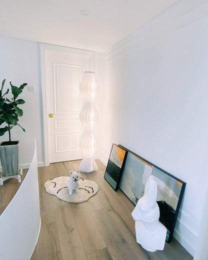 Vapor Floor Lamp | White Iron & Acrylic | Modern Design