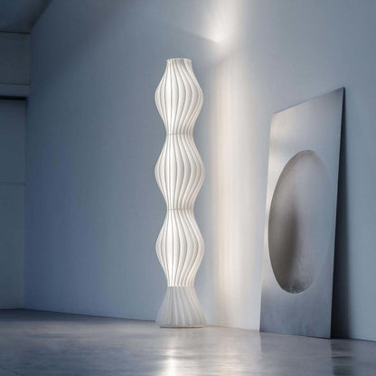 Vapor Floor Lamp | White Iron & Acrylic | Modern Design