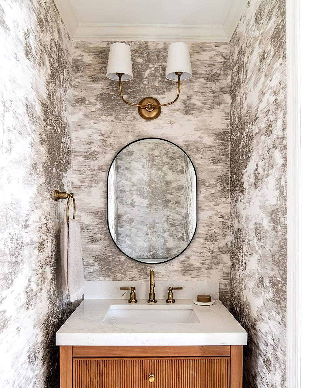 Vendome Wall Light | Brass & Fabric | Single Light