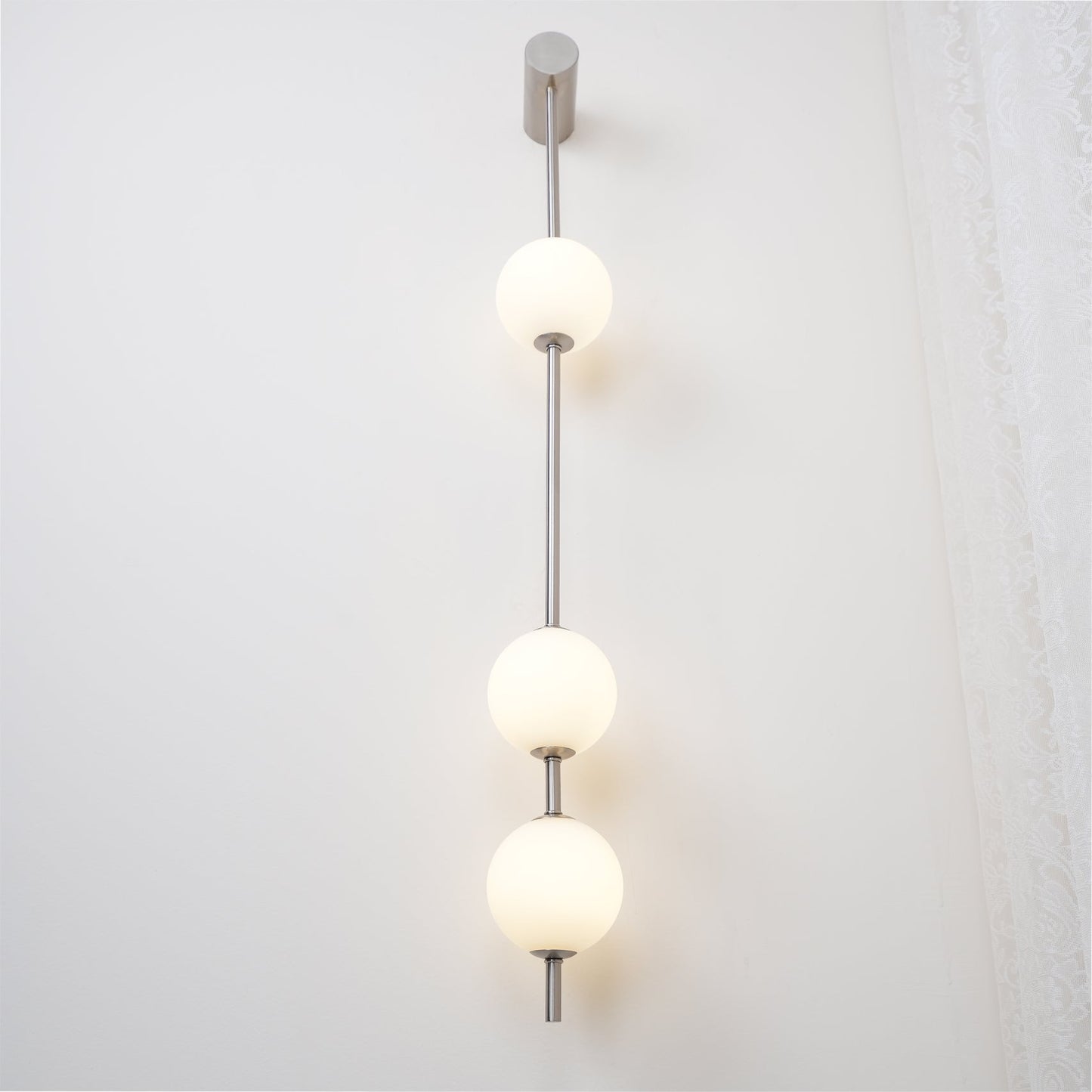 Vertical Balls Wall Lamp | Gold Brass | Set of 2