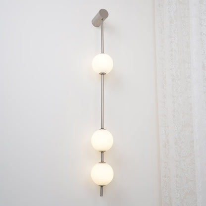 Vertical Balls Wall Lamp | Gold Brass | Set of 2