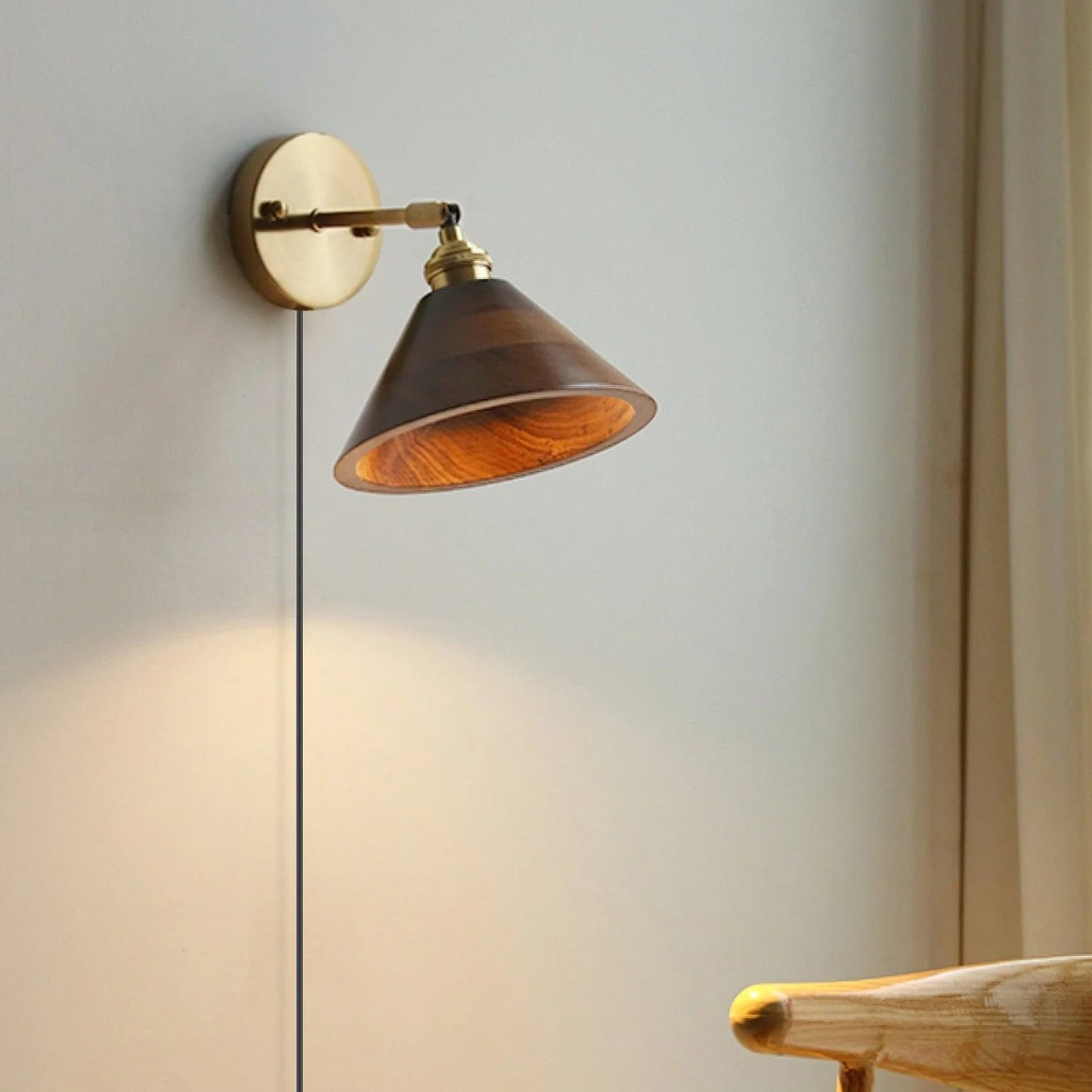 Vintage Wall Lamp | Natural Walnut & Brass | Indoor Lighting
