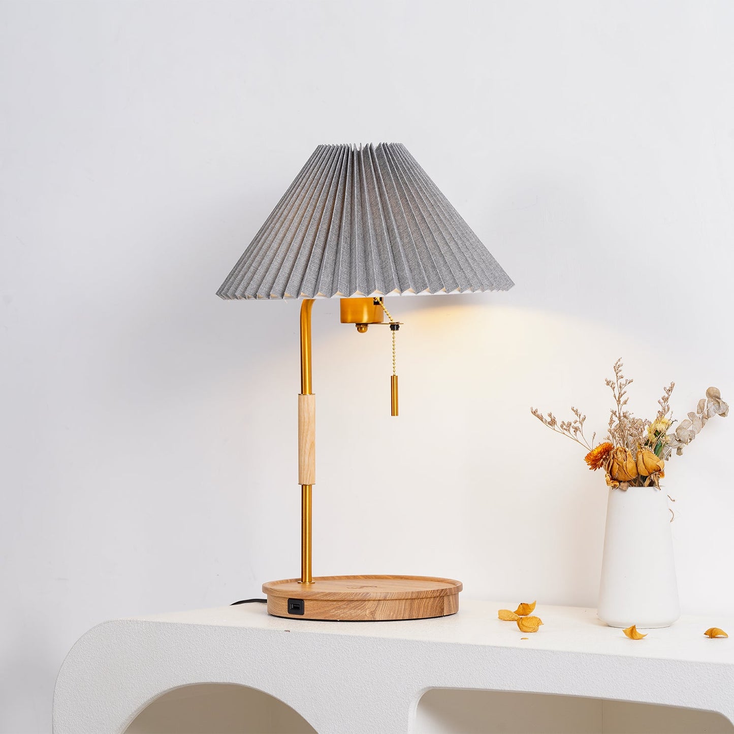 Retro Table Lamp | Solid Mahogany & Brass | 31cm Diameter