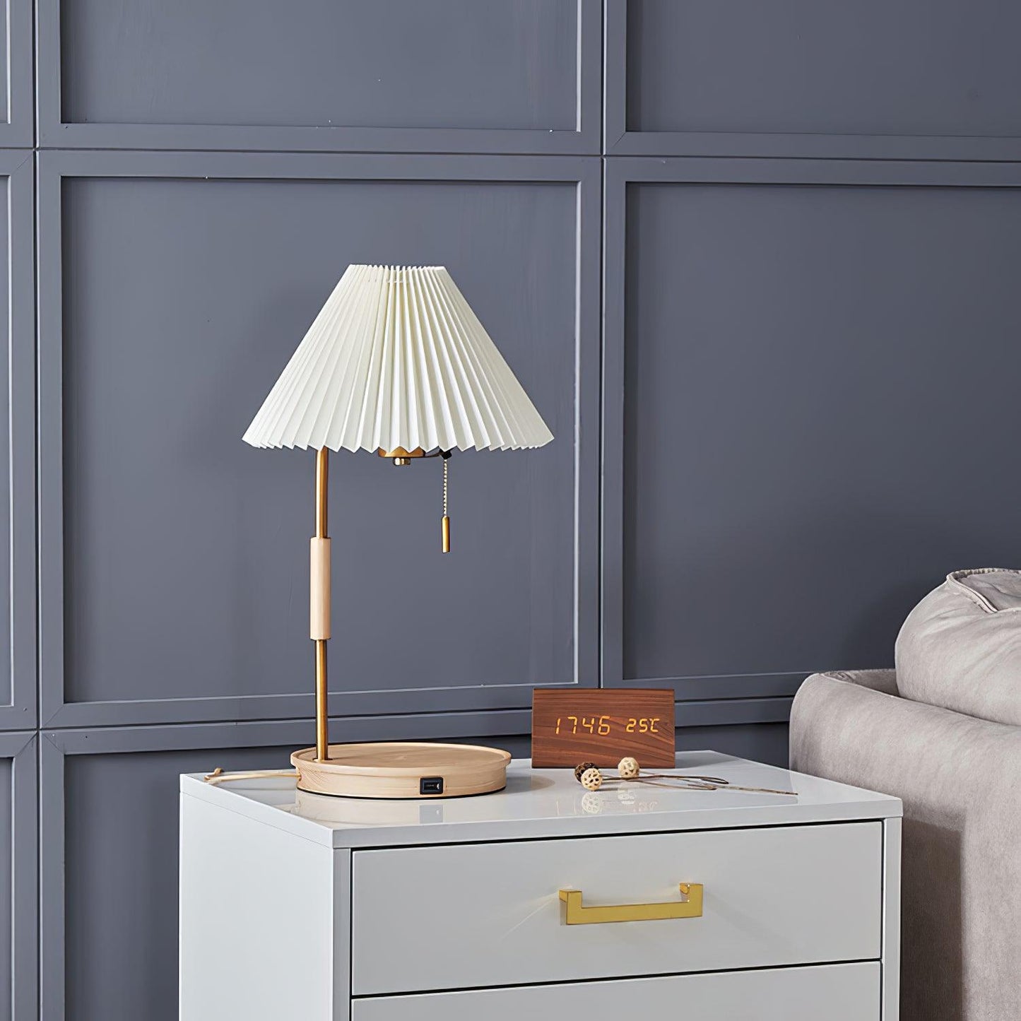 Retro Table Lamp | Solid Mahogany & Brass | 31cm Diameter