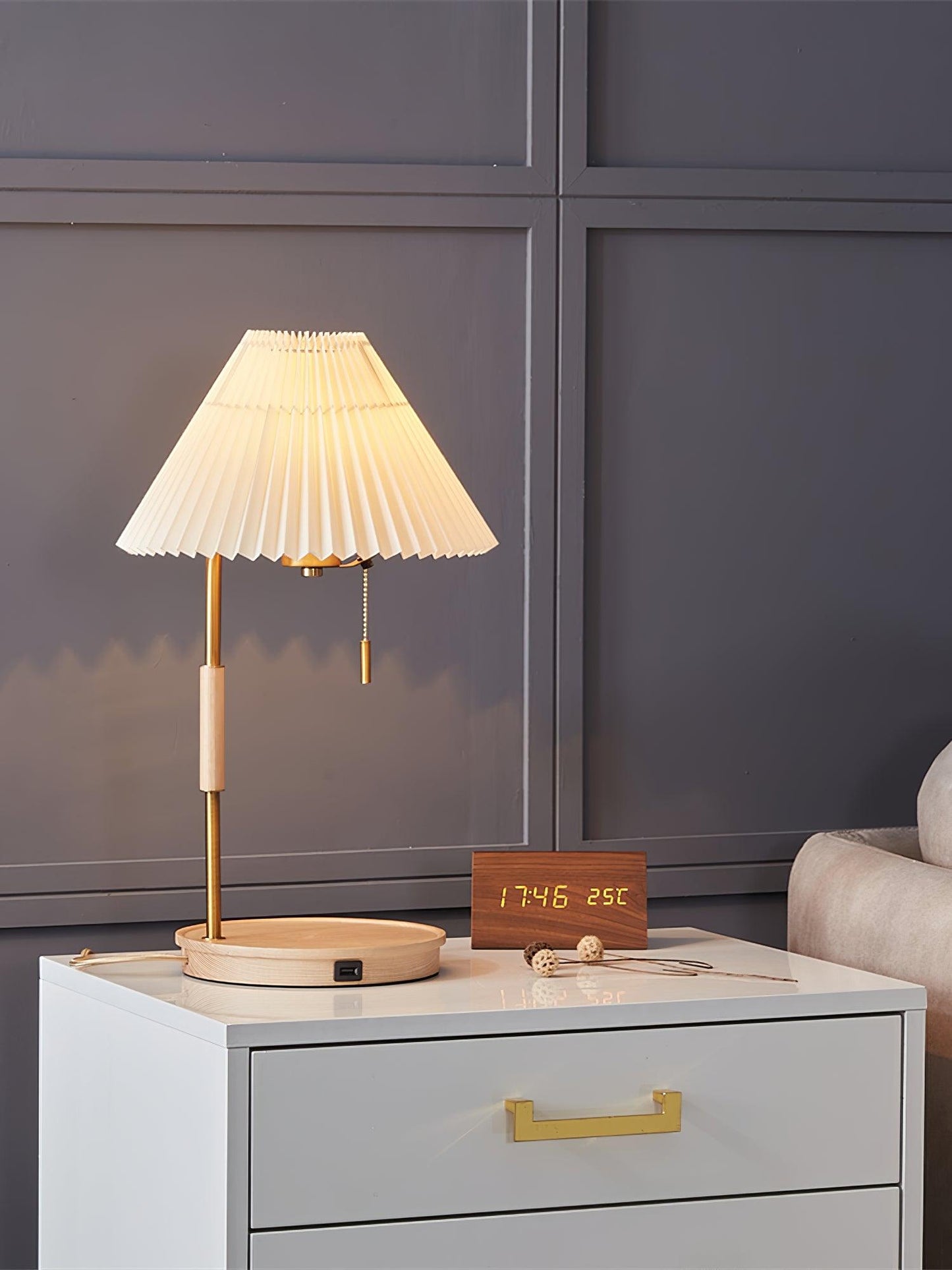 Retro Table Lamp | Solid Mahogany & Brass | 31cm Diameter