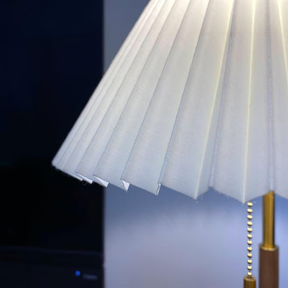 Retro Table Lamp | Solid Mahogany & Brass | 31cm Diameter