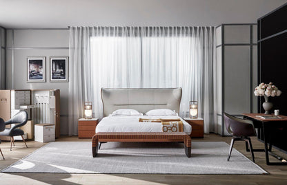 Xi Table Lamp | Metal & Glass | Golden & Black Finish