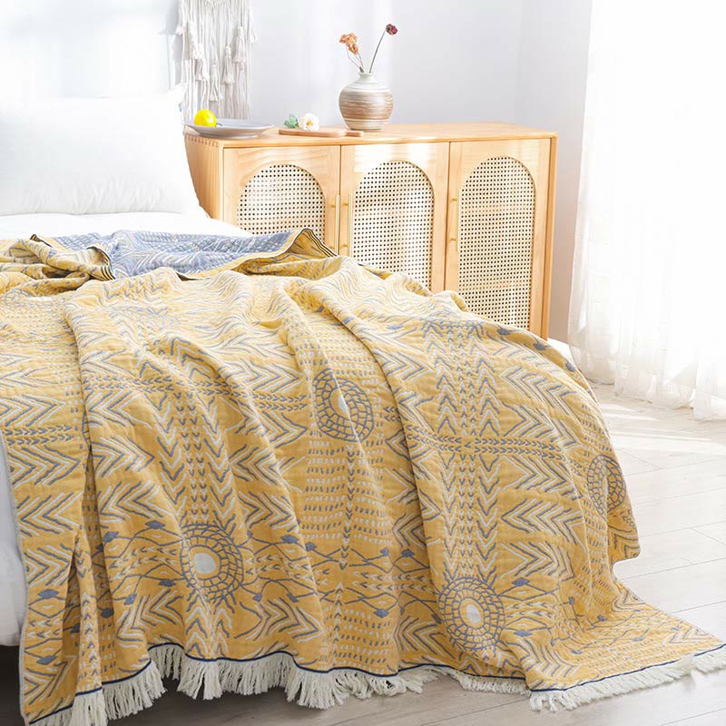 Cotton Quilt | Reversible Geometric Pattern | Full/Queen Size