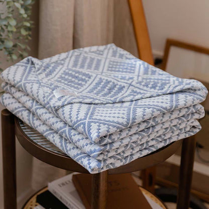 Plaid Quilt | 100% Organic Cotton | Lightweight Reversible Design