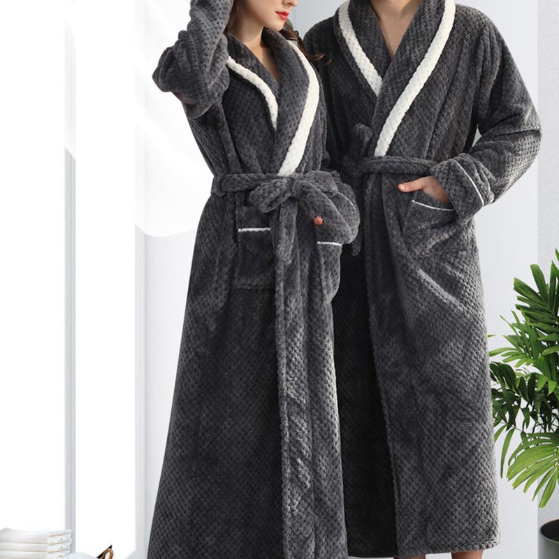 Thick Fleece Bathrobe | Skin-Friendly Material | Playful Prints