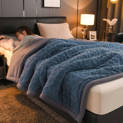 Fleece Throw Blanket | Double-Sided Microfiber Velvet | Full Size 71"x79"