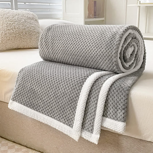 Reversible Fleece Blanket | Soft Polyester | Full Size 71" x 79"