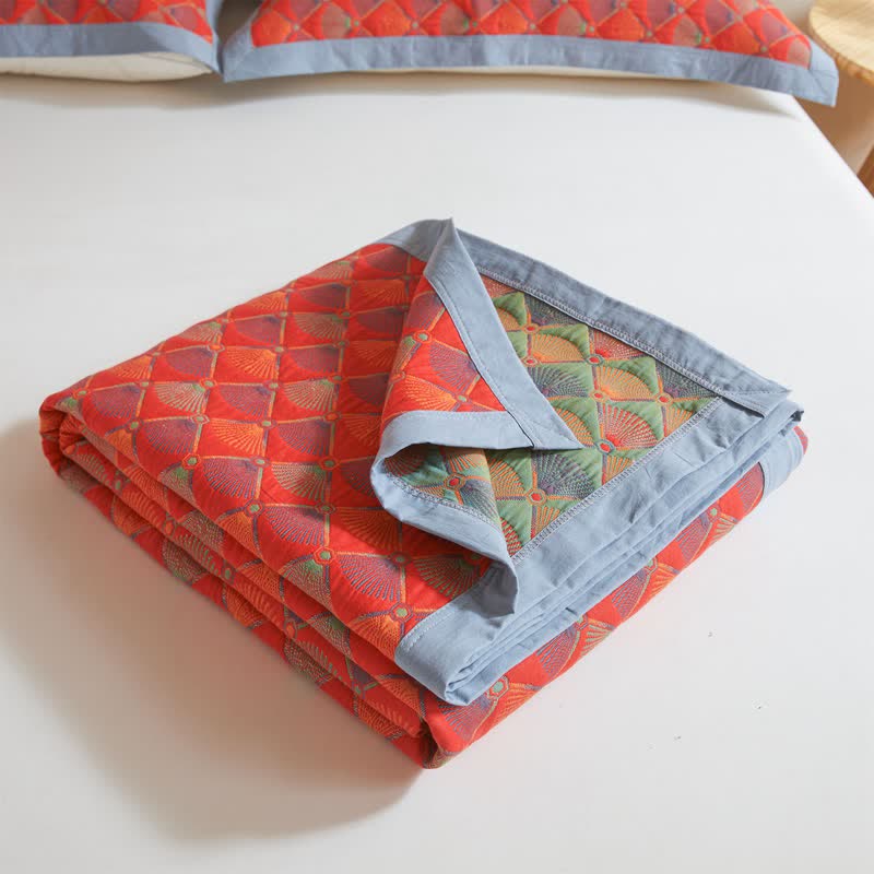 Cotton Gauze Quilt | Organic Cotton with Peacock Tail Design | Full/Queen Size Options