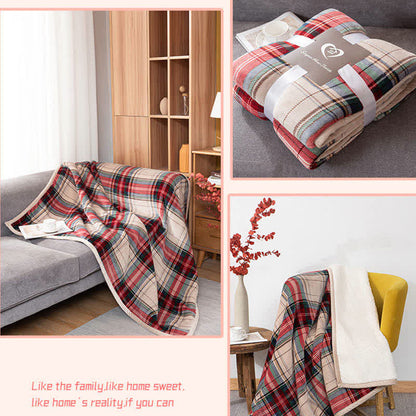 Christmas Plaid Throw Blanket | Soft Polyester | Multiple Sizes