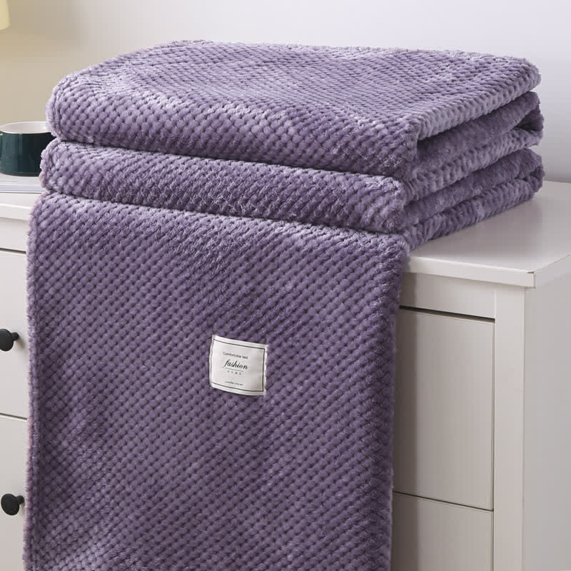 Lightweight Throw Blanket | Soft Polyester | Full Size 71"x79"