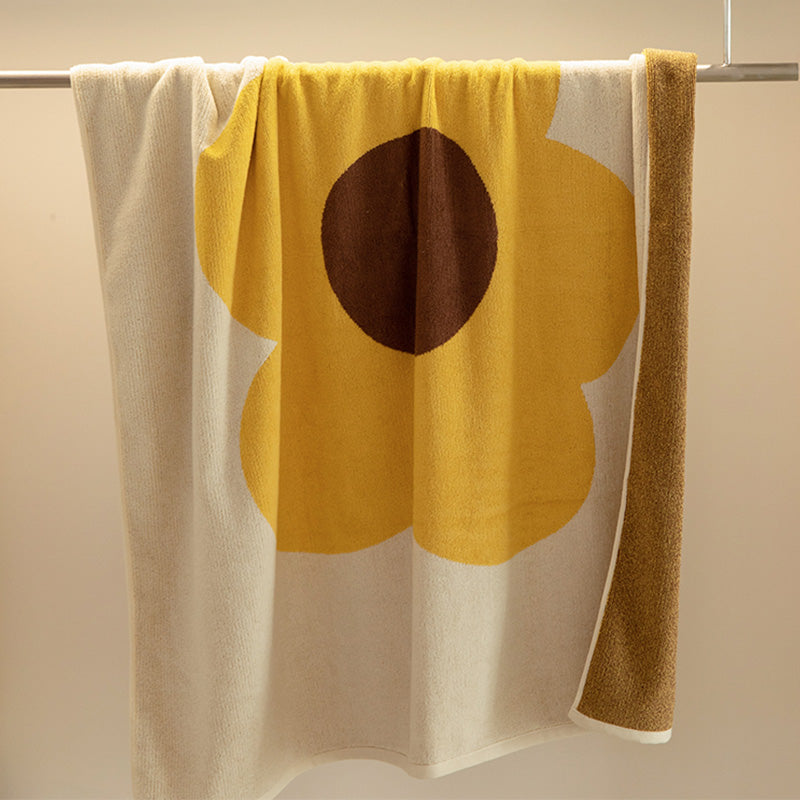 Flower Pattern Cotton Bath Towel | Breathable & Soft | 70cm x 140cm