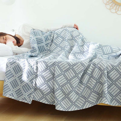 Plaid Quilt | 100% Organic Cotton | Lightweight Reversible Design